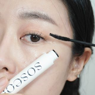 더소설 소설 블랙아이래쉬 세럼 10g(SOSEOL BLACK EYELASH SERUM 10g) — 5점을 준 리뷰어가 2023년 12월 올린 사용 사진