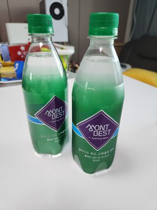 몽베스트 Montbest with Sparkling water Plain 20병 — 4.5점을 준 리뷰어가 2023년 2월 올린 사용 사진