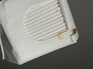에어퀸 뉴브레스 유기농 생리대 4종 (팬티라이너 20P + 중형 10P + 대형 10P + 오버나이트 8P)_체험단 2차 — 5점을 준 리뷰어가 2024년 11월 올린 사용 사진