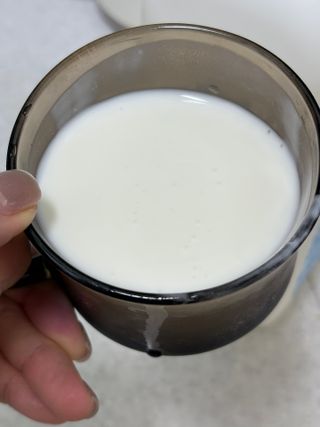 프리_[덴마크] 진하고 더 고소한 플레인 요거트 1.8L — 4점을 준 리뷰어가 2025년 5월 올린 사용 사진
