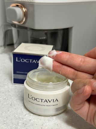 록타비아 Artisan Complete Face Cream — 5점을 준 리뷰어가 2024년 3월 올린 사용 사진