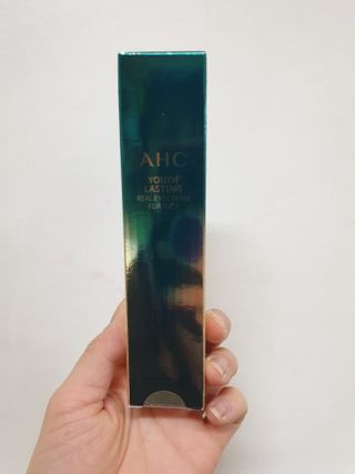 [NEW 탄력유턴 아이크림] AHC 유스 래스팅 리얼 아이크림 포 페이스 — 4.5점을 준 리뷰어가 2021년 2월 올린 사용 사진