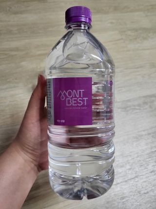 몽베스트 MONTBEST 1L 12입 — 5점을 준 리뷰어가 2022년 4월 올린 사용 사진