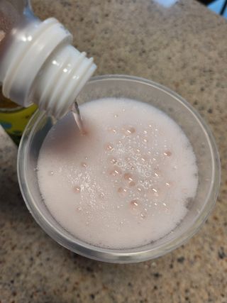 더그레잇티 콤부차 [매일유업] 더그레잇티 44kcal 콤부차 300ml *12개입 (오리지널 6개+베리리치 6개) — 2점을 준 리뷰어가 2023년 8월 올린 사용 사진