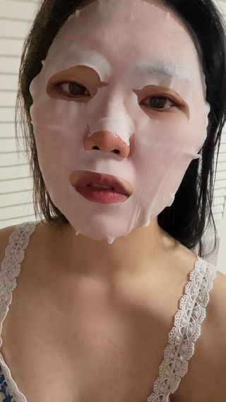 큐템 레이저 마스크 — 4점을 준 리뷰어가 2021년 1월 올린 사용 사진