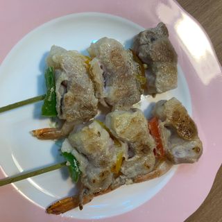 [다물꼬치] 삼겹새우롤꼬치 5개입 350g  + 데리야끼소스 120g + 매운고추소스 120g — 5점을 준 리뷰어가 2021년 12월 올린 사용 사진