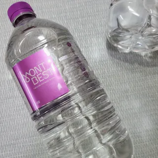 몽베스트 MONTBEST 1L 12입 — 5점을 준 리뷰어가 2022년 4월 올린 사용 사진