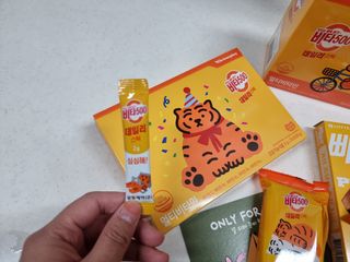 광동생활건강 [광동] 비타500데일리스틱  ★빼빼로데이★ 30포+70포+ 뚱랑이스티커+빼빼로+쇼핑백 — 5점을 준 리뷰어가 2022년 11월 올린 사용 사진