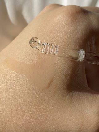 오투에니원 갈락토미세스 리바이탈라이징 프리미엄 화이트닝 에센스 50ml — 5점을 준 리뷰어가 2022년 12월 올린 사용 사진