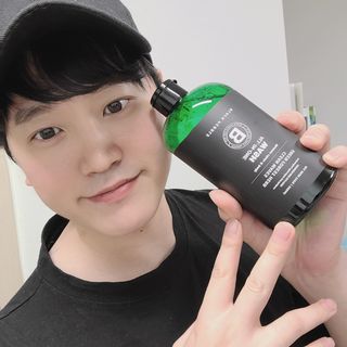 블랙페블 남성청결제 올인원 바디워시 클린 웨이브 — 5점을 준 리뷰어가 2021년 4월 올린 사용 사진