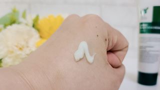 랑벨 랑바이오 블랙 시카 크림 50ml(블랙비 프로폴리스, 시카 4종, 판테놀 10 함유) — 5점을 준 리뷰어가 2022년 4월 올린 사용 사진