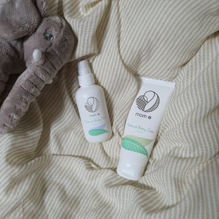 mom e 맘이 내추럴 베이비 케어 크림+바디오일 — 5점을 준 리뷰어가 2021년 1월 올린 사용 사진