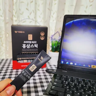 [푸름웰니스] 프리미엄 6년근 홍삼스틱 3mg x 100포 — 4점을 준 리뷰어가 2022년 3월 올린 사용 사진