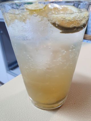 몽베스트 Montbest with Sparkling water Lemon OR Lime 20병(랜덤) — 5점을 준 리뷰어가 2021년 10월 올린 사용 사진