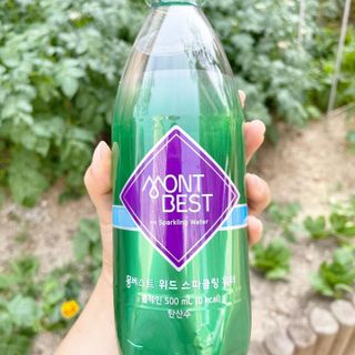 몽베스트 Montbest with Sparkling water Plain 20병 — 5점을 준 리뷰어가 2022년 6월 올린 사용 사진