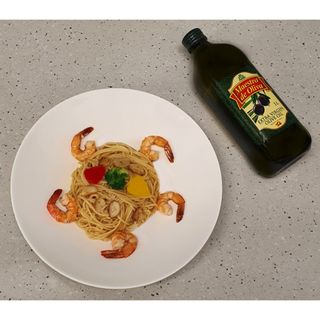 마에스트로 엑스트라버진 올리브 유 마에스트로 엑스트라버진 스페인 올리브유 — 5점을 준 리뷰어가 2022년 1월 올린 사용 사진