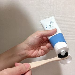 [심폐소생소] 무불소 임산부 천연 치약 — 4점을 준 리뷰어가 2021년 8월 올린 사용 사진