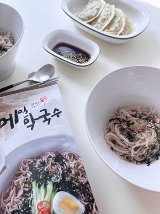 [한면원] 메밀막국수 2팩 [4인분] — 5점을 준 리뷰어가 2022년 7월 올린 사용 사진