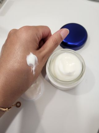 록타비아 Artisan Complete Face Cream — 5점을 준 리뷰어가 2023년 10월 올린 사용 사진