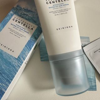 [스킨1004] 마다가스카르 센텔라 히알루-시카 워터핏 선세럼 50ml — 4.5점을 준 리뷰어가 2024년 5월 올린 사용 사진