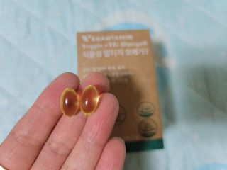 비건타민 식물성 알티지 오메가3 — 5점을 준 리뷰어가 2021년 3월 올린 사용 사진