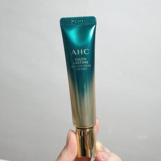[NEW 탄력유턴 아이크림] AHC 유스 래스팅 리얼 아이크림 포 페이스 — 5점을 준 리뷰어가 2021년 3월 올린 사용 사진