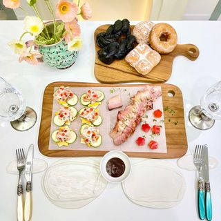 에디터스픽 소소한 티크 원목 도마+핸들형 플레이팅 도마 — 5점을 준 리뷰어가 2021년 9월 올린 사용 사진