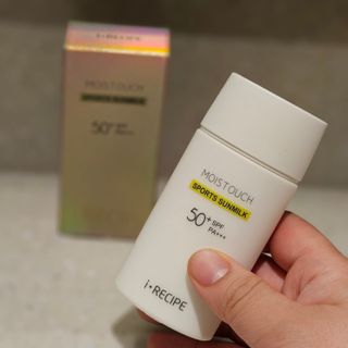 아이레시피 모이스트터치 스포츠 선밀크 50ml (SPF50+ PA+++) — 5점을 준 리뷰어가 2023년 6월 올린 사용 사진