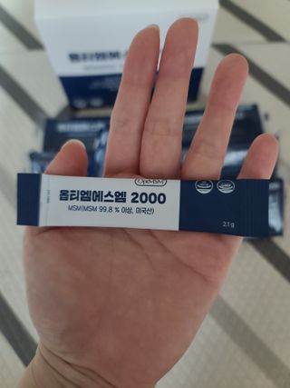 바른비타민 옵티엠에스엠2000 1박스 60포 관절 연골 복합건강기능식품 — 5점을 준 리뷰어가 2021년 6월 올린 사용 사진