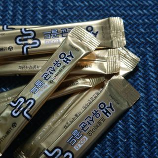 서울약사신협_프로바이오생유산균골드_2.5x120포 — 5점을 준 리뷰어가 2021년 6월 올린 사용 사진