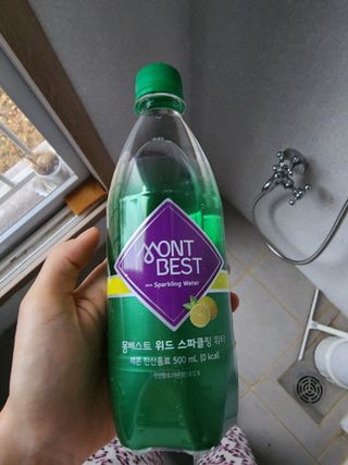 몽베스트 Montbest with Sparkling water Lemon OR Lime 20병(랜덤) — 5점을 준 리뷰어가 2022년 11월 올린 사용 사진