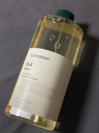 라로지크 X4 스케일링 퍼퓸 샴푸 1,000mℓ — 5점을 준 리뷰어가 2021년 11월 올린 사용 사진