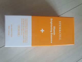 체르엠 스템앤셀 비타민 브라이트닝 에센스 30ml 1개 — 5점을 준 리뷰어가 2022년 4월 올린 사용 사진