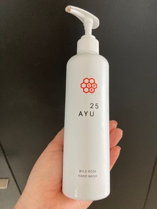 AYU25[아유트웬티파이브]피부 진정, 보습 와일즈 로즈 핸드워시 — 5점을 준 리뷰어가 2021년 4월 올린 사용 사진