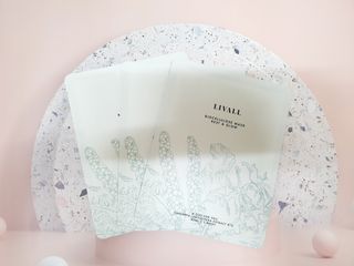 리브얼 | LIVALL 바이오셀룰로오스 마스크 레스트 앤 글로우 33ml  x 3개입 — 5점을 준 리뷰어가 2022년 7월 올린 사용 사진