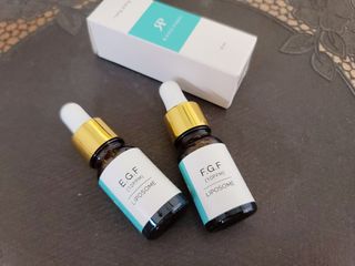 랑팡 EGF+FGF 10ppm 리포좀 앰플 원액 10ml — 4점을 준 리뷰어가 2021년 11월 올린 사용 사진