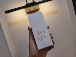 허블룸 콤부차 플랜트바이옴 비건 세럼 & 베지비타민앰플 — 4점을 준 리뷰어가 2021년 3월 올린 사용 사진