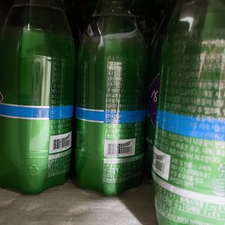 몽베스트 Montbest with Sparkling water Plain 20병 — 3점을 준 리뷰어가 2022년 6월 올린 사용 사진