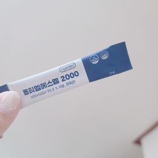 바른비타민 옵티엠에스엠2000 1박스 60포 관절 연골 복합건강기능식품 — 3점을 준 리뷰어가 2021년 6월 올린 사용 사진