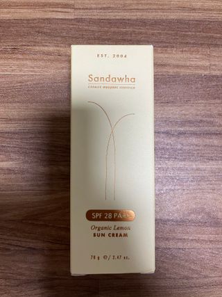스킨큐어 산다화 유기농 레몬썬크림 — 3점을 준 리뷰어가 2023년 6월 올린 사용 사진