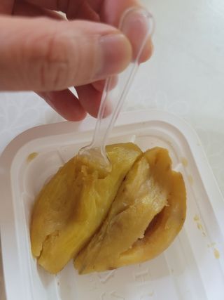 해뜨온 껍질없는 한입아이스 군고구마 120g x 4개 — 5점을 준 리뷰어가 2021년 9월 올린 사용 사진