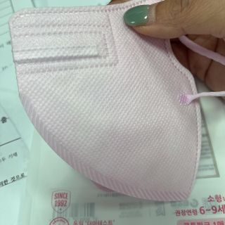 애니가드키즈 라이트 소형 5컬러 각 10매입 [크리미베이지, 코튼핑크, 블루레이크, 페일로즈, 민트그린] — 5점을 준 리뷰어가 2022년 6월 올린 사용 사진