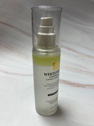 오투에니원 화이트스완 센텔라 루미너스 미스트 세럼 100ml — 4.5점을 준 리뷰어가 2023년 1월 올린 사용 사진