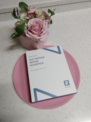 선경코스메디 [NCOSTI] 엔코스티 EGF 펩타이드 리페어 마스크팩 10매입 — 5점을 준 리뷰어가 2022년 3월 올린 사용 사진