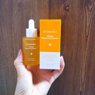 체르엠 스템앤셀 비타민 브라이트닝 에센스 30ml 1개 — 5점을 준 리뷰어가 2021년 10월 올린 사용 사진