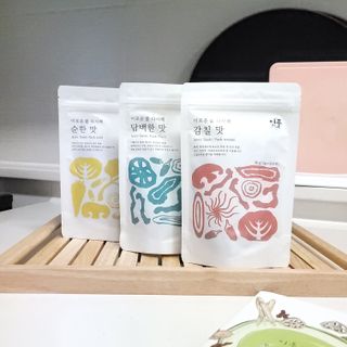이풀 이로운풀 다시팩 3종세트(담백한맛, 감칠맛, 순한맛) — 5점을 준 리뷰어가 2022년 10월 올린 사용 사진