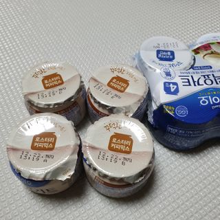 매일바이오 그릭요거트 오리지널 플레인 4개, 로스터리 커피믹스 4개 — 4점을 준 리뷰어가 2021년 12월 올린 사용 사진