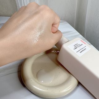 로우퀘스트 베리어 인핸싱 토너투에센스 200ml — 4점을 준 리뷰어가 2023년 10월 올린 사용 사진