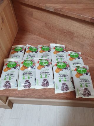 씨디랩 속이 편한 강아지 사료 소프트발란스 기호성 좋은 발효사료 피부와 위장 관절과 위장 — 4점을 준 리뷰어가 2021년 3월 올린 사용 사진