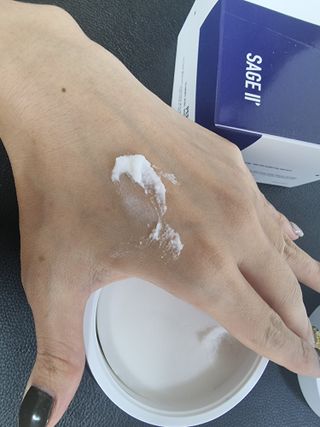 세이지빼빼 빼빼B 슬리미 히알 바디밤 150g — 5점을 준 리뷰어가 2022년 10월 올린 사용 사진